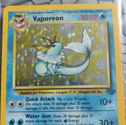 Vaporeon 12/64 Jungle Holo Unlimited 80 HP Stage 1 Pokemon Card DMG - Image 1