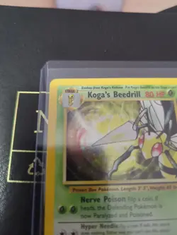 Koga's Beedrill Pokemon Card Holo WOTC 9/132 Gym Challenge Set Rare Vintage LP - Image 2