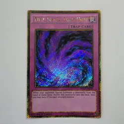 Yugioh - Time-Space Trap Hole - PGL3-EN039 - NM - 1st Gold Secret Rare Holo 2016 - Image 1