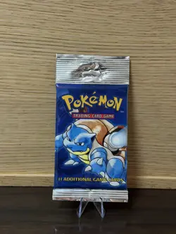 HEAVY 💧 Blastoise 💧 1999 WOTC Pokemon Unlimited Base Set Booster Pack - Image 1