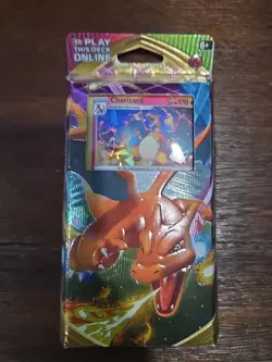 2020 Pokemon TCG Charizard Theme Battle Deck - Image 2