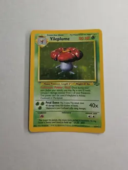 vintage holographic Vileplume card from the 1999 Jungle set 15/64 - Image 1