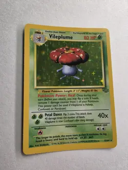 vintage holographic Vileplume card from the 1999 Jungle set 15/64 - Image 3