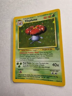 vintage holographic Vileplume card from the 1999 Jungle set 15/64 - Image 4
