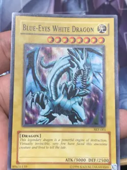 Yu-Gi-Oh TCG Blue-Eyes White Dragon SKE-001 Super Rare Unlimited - Image 1