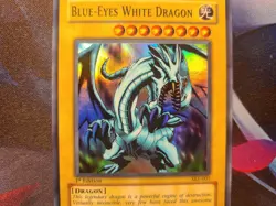Blue-Eyes White Dragon SKE-001 Starter Deck: Kaiba Evolution 1st Edition Yugioh - Image 1