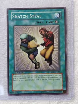 YuGiOh TCG Snatch Steal - Structure Deck: Zombie Madness 1st ED SD2-EN013 LP - Image 4