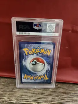 Rayquaza PSA 10 English Pokemon Card 138/185 Vivid Voltage 2020 Amazing Rare - Image 3