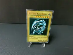 Yugioh BLUE-EYES WHITE DRAGON Ultra Rare Unlimited FADED SDK-001 Beautiful Cond. - Image 1