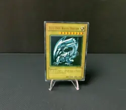 Yugioh BLUE-EYES WHITE DRAGON Ultra Rare Unlimited FADED SDK-001 Beautiful Cond. - Image 3