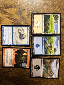 125 Magic The Gathering Trading Card Lot - Image 1