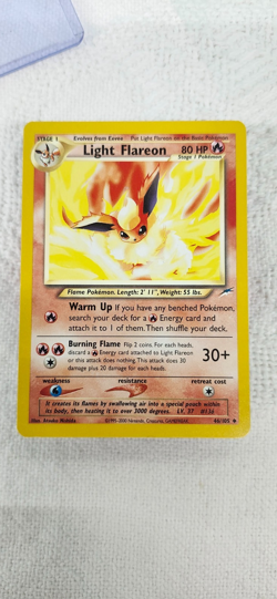 Light Flareon 46/105 Neo Destiny- MP Pokemon WOTC Vintage - Image 2