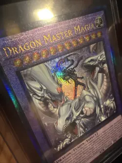 Yu-Gi-Oh! Dragon Master Magia 1st Edition Prismatic Collector's Rare RA04-EN055 - Image 2