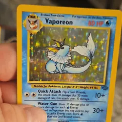 Pokemon Vaporeon Jungle Holo Rare 12/64 80 HP Unlimited English 1999 Card - Image 2