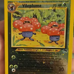 Pokemon Vileplume Jungle Holo Rare 17/18 70 HP Stage 2 English 2000 - Image 2