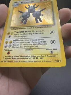 1999 Pokemon Base Set Magneton #9 Holo HP/DMG - Image 5