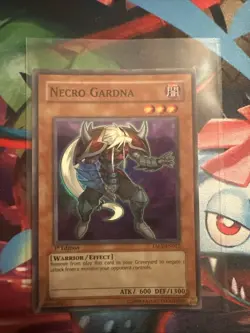 Yu-Gi-Oh! NECRO GARDNA Super Rare 1st Edition TAEV-EN012 HP - Image 1
