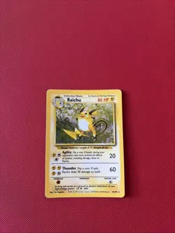 Raichu 14/102 Base Set Unlimited Holofoil Pokemon Trading Card MP - Image 1