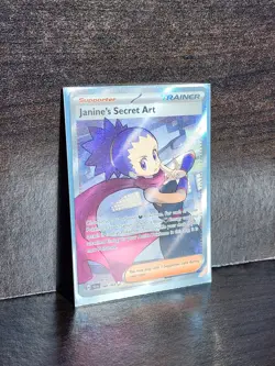 Pokemon TCG - Janine's Secret Art 088/064 Full Art Ultra Rare Shrouded Fable NM - Image 3