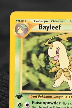 Bayleef 1st Edition 28/111 LP Neo Genesis Regular Uncommon Pokemon TCG Card - Image 2