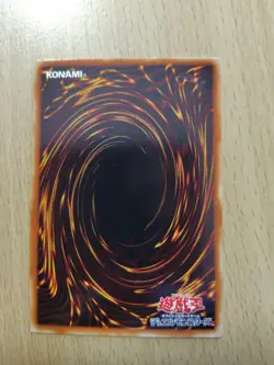 Yu-Gi-Oh! Card Japanese Edition KONAMI Dark Magician Girl Super Rare - Image 3