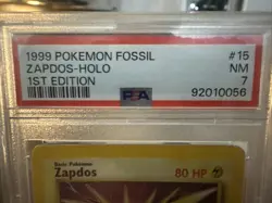 Pokemon TCG Zappos 1st Edition Fossil Holo Rare Card 15/62 Vintage - Image 2