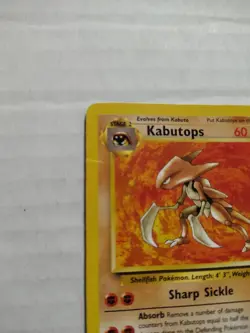 Pokemon Kabutops 24/62 Fossil Regular - WOTC - Heavy Play - Image 2