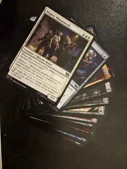 Magic The Gathering TMNT, mixed 200 Cards, Great Condition, unplayed. - Image 1
