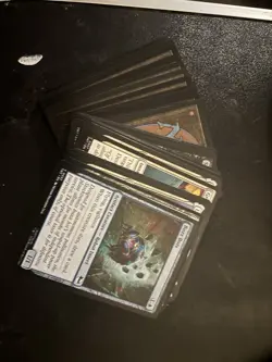 Magic The Gathering TMNT, mixed 200 Cards, Great Condition, unplayed. - Image 3