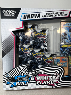 POKEMON TCG Scarlet & Violet UNOVA Heavy Hitters Premium Collection SEALED NICE - Image 2