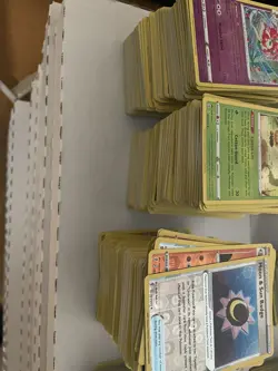 Pokemon TCG Bulk Lot of 500+ Cards - Common/Uncommon Non holo + ETB - No Energy - Image 1