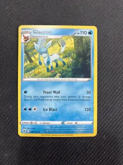 Pokemon Card Glaceon Astral Radiance Rare 038/189 Near Mint - Image 1