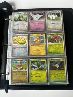 Pokemon 140 + Card Lot SWSH ERA Holo & Reverse Holo Plus Binder - Image 1