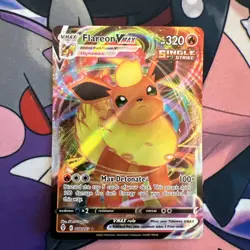 Pokemon TCG Flareon VMAX Evolving Skies Ultra Rare Card 018/203 NM Condition - Image 1