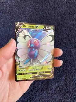 Butterfree V 001/189 Darkness Ablaze - NM Ultra Rare Pokemon Card - Image 4