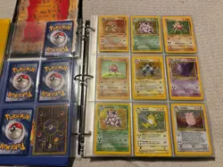 Pokemon Card Collection 1995, 96, 98 Wizard Including Holographic Over 400 Cards - Image 4