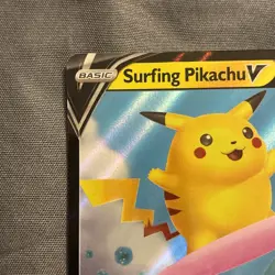 Pokemon TCG - CELEBRATIONS - SURFING PIKACHU V 008/025 - Image 2