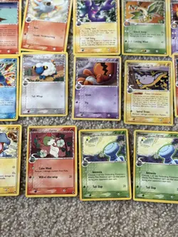 POKEMON LOT OF DELTA SPECIES GOOD CONDITION - Image 4
