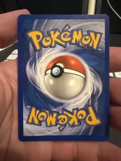 Pokemon 2006 Holon Phantoms 17/110 Vileplume Holo Rare NM - Image 2