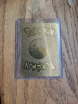 Pokemon Charizard Gold Foil - Image 2