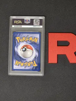 2000 POKEMON ROCKET RAINBOW ENERGY FIRST EDITION HOLO PSA 9 + Swirl - Image 3