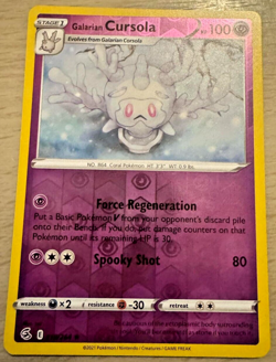 Pokemon TCG Galarian Cursola 118/264 Fusion Strike Reverse Holo Rare Card - Image 1