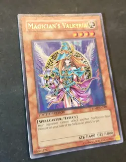 Magician's Valkyria JUMP-EN009 Ultra Rare Limited Edition Yugioh HP - Image 3