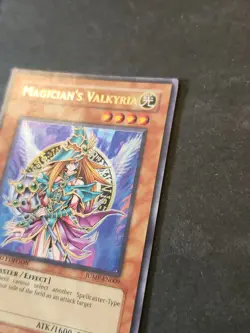 Magician's Valkyria JUMP-EN009 Ultra Rare Limited Edition Yugioh HP - Image 4