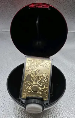 Charizard 1999 Burger King Vintage 23 Karat Gold Plated Card - Image 1
