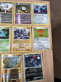 Pokemon TCG Holo/Reverse Holo Card Bundle - Image 2