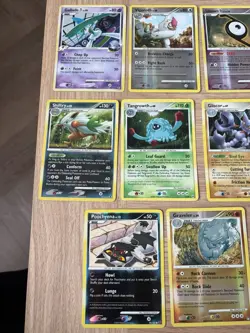 Pokemon TCG Holo/Reverse Holo Card Bundle - Image 3
