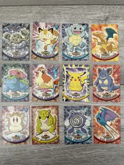 12 x Pokemon Cards Topps 1999 Including Charizard Pikachu & Others - Image 1