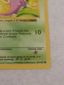 1st Edition Shadowless Koffing 51/102 Base Set Rare Vintage Pokemon Card - Image 3