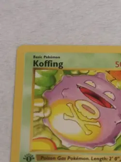 1st Edition Shadowless Koffing 51/102 Base Set Rare Vintage Pokemon Card - Image 5